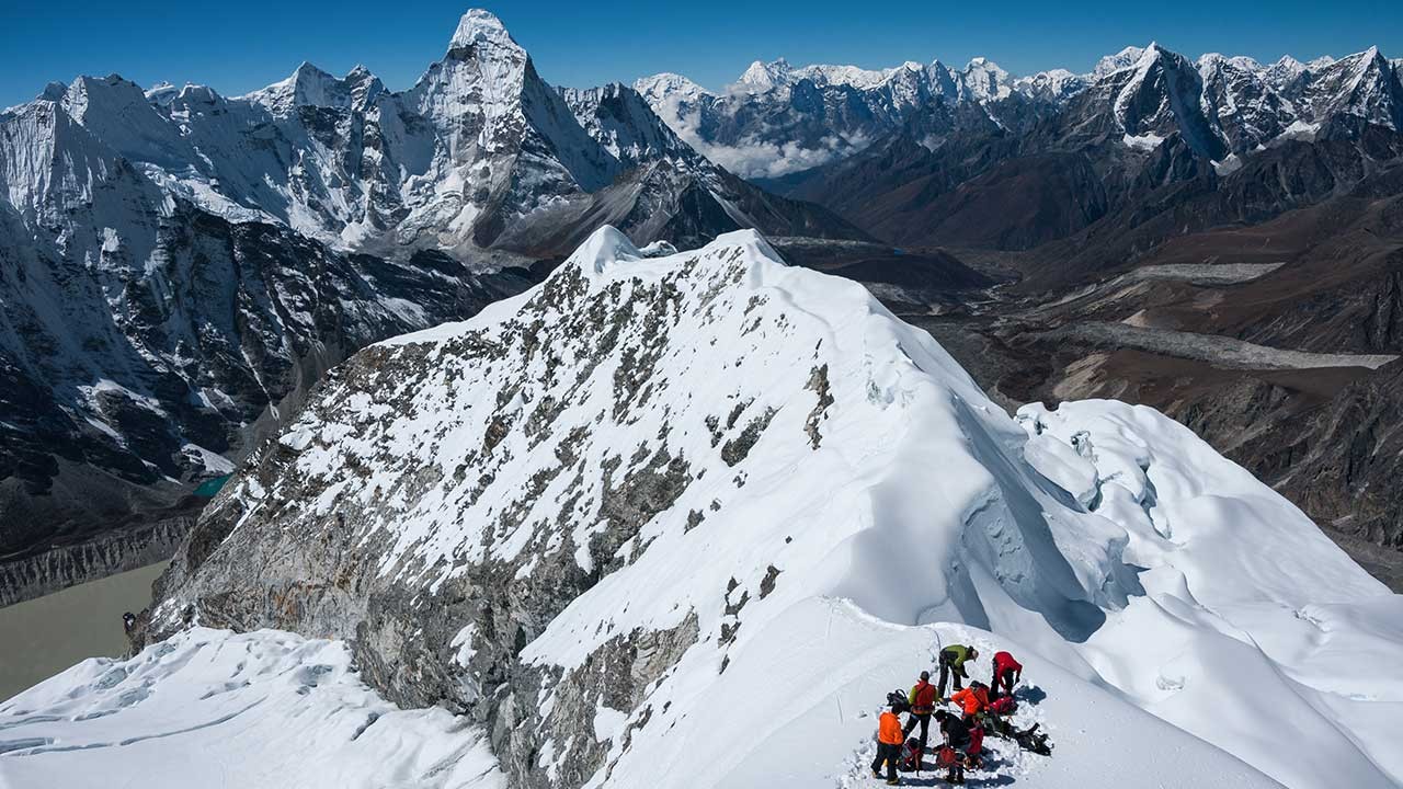 everest-base-camp-trek-with-island-peak-climbing.jpg