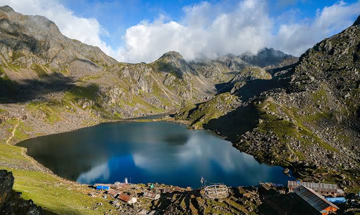 Gosainkunda lake.jpg
